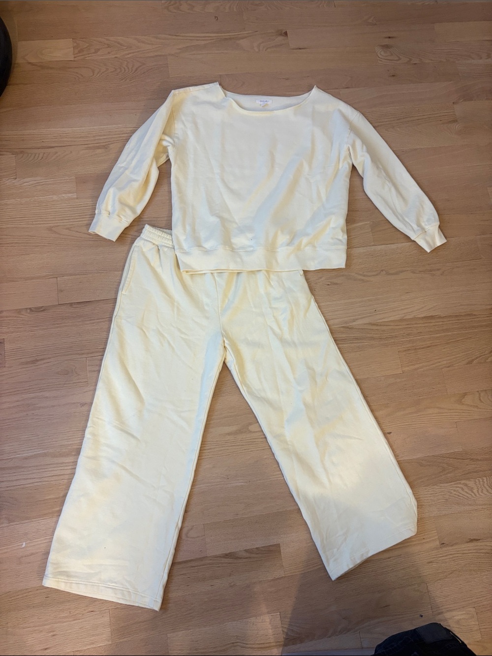 NWOT Aeropostale Sweat Set